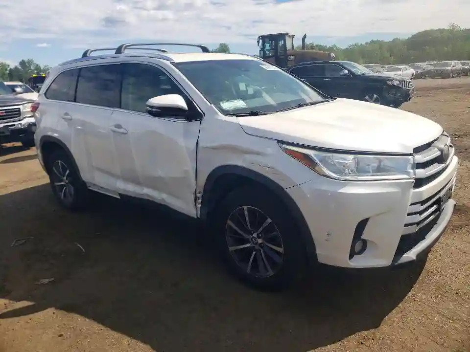 5TDKZRFH3KS553905 2019 TOYOTA HIGHLANDER-3