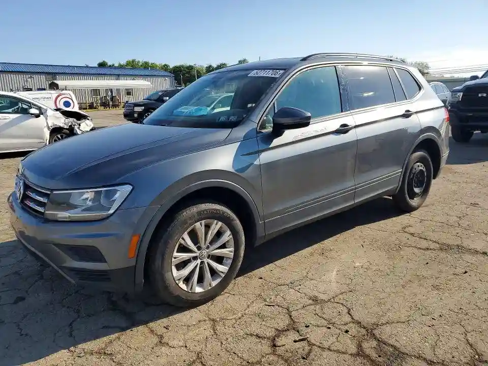 3VV1B7AXXJM075808 2018 VOLKSWAGEN TIGUAN-0