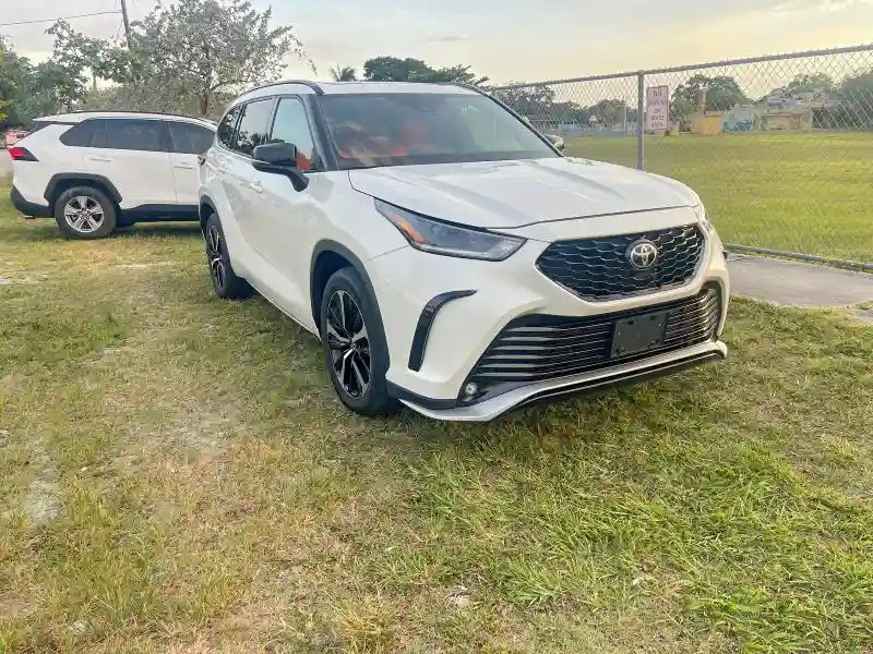 5TDJZRBH1MS132141 2021 TOYOTA HIGHLANDER-0