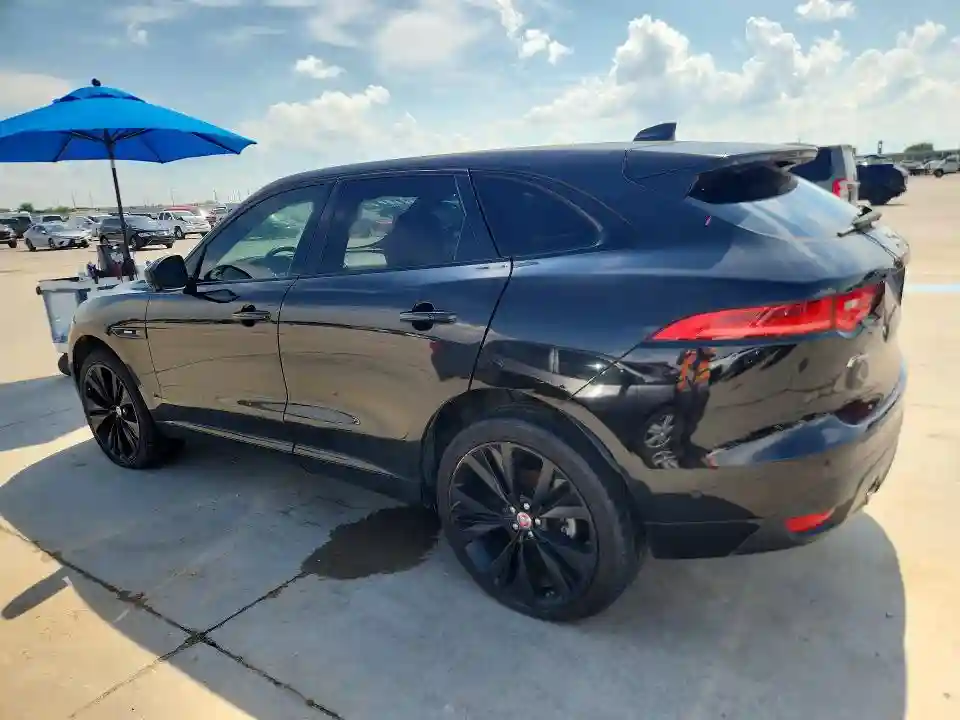 SADCL2BV3HA058087 2017 JAGUAR F-PACE-1
