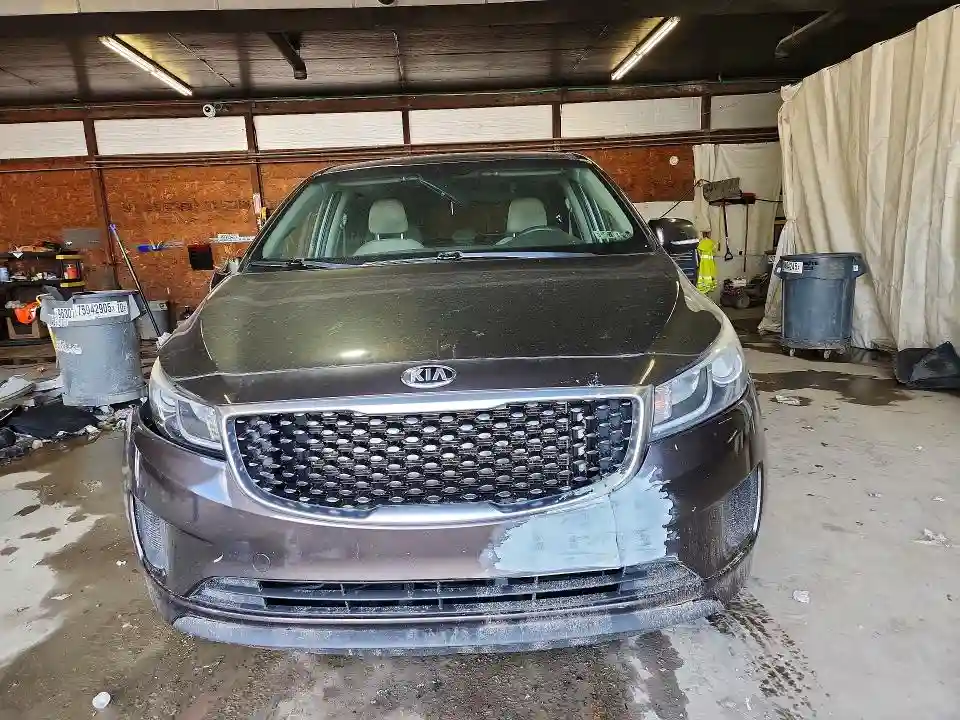 KNDMB5C13G6190865 2016 KIA SEDONA-4