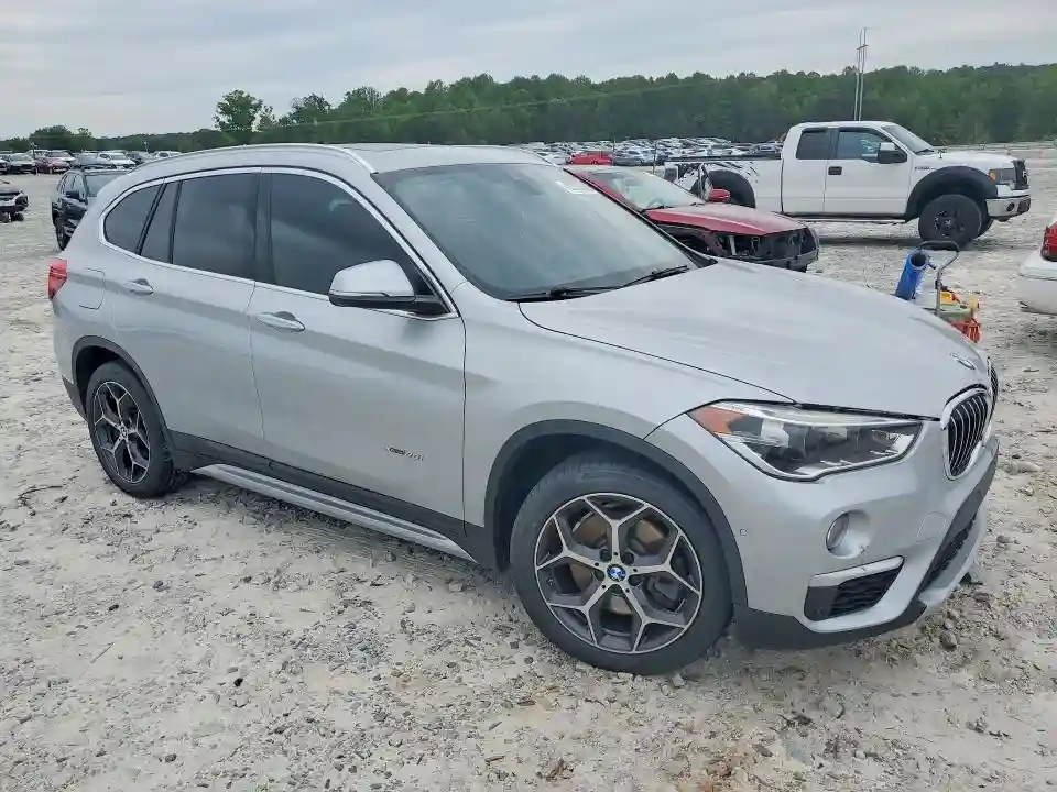 WBXHT3Z30G4A50978 2016 BMW X1-3