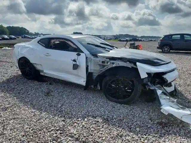 1G1FD1RS9J0180906 2018 CHEVROLET CAMARO-3