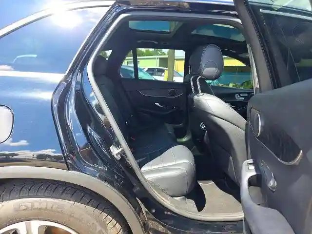 WDC0G4JB3JV107125 2018 MERCEDES-BENZ GLC-CLASS-5