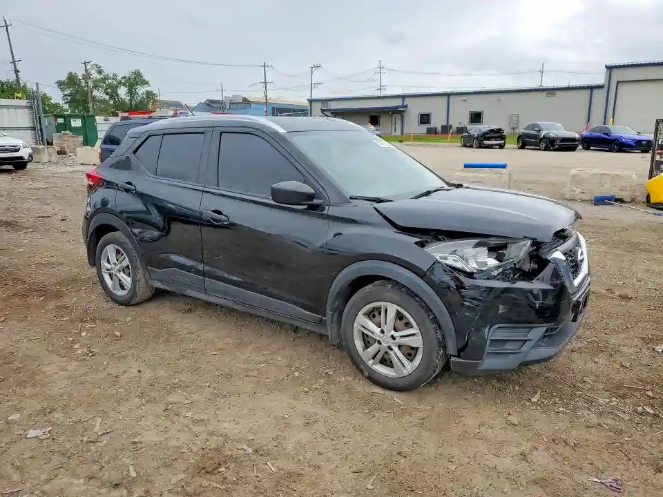 3N1CP5CUXKL497748 2019 NISSAN KICKS-3