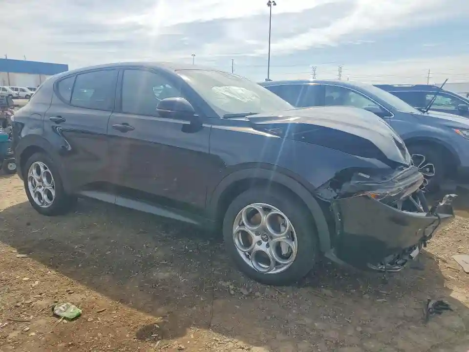 ZASPATAW0R3077418 2024 ALFA ROMEO ALL OTHER-3