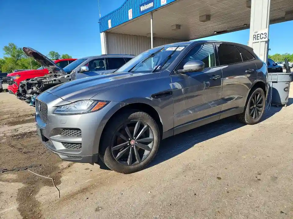 SADCK2BV7HA898246 2017 JAGUAR F-PACE-0