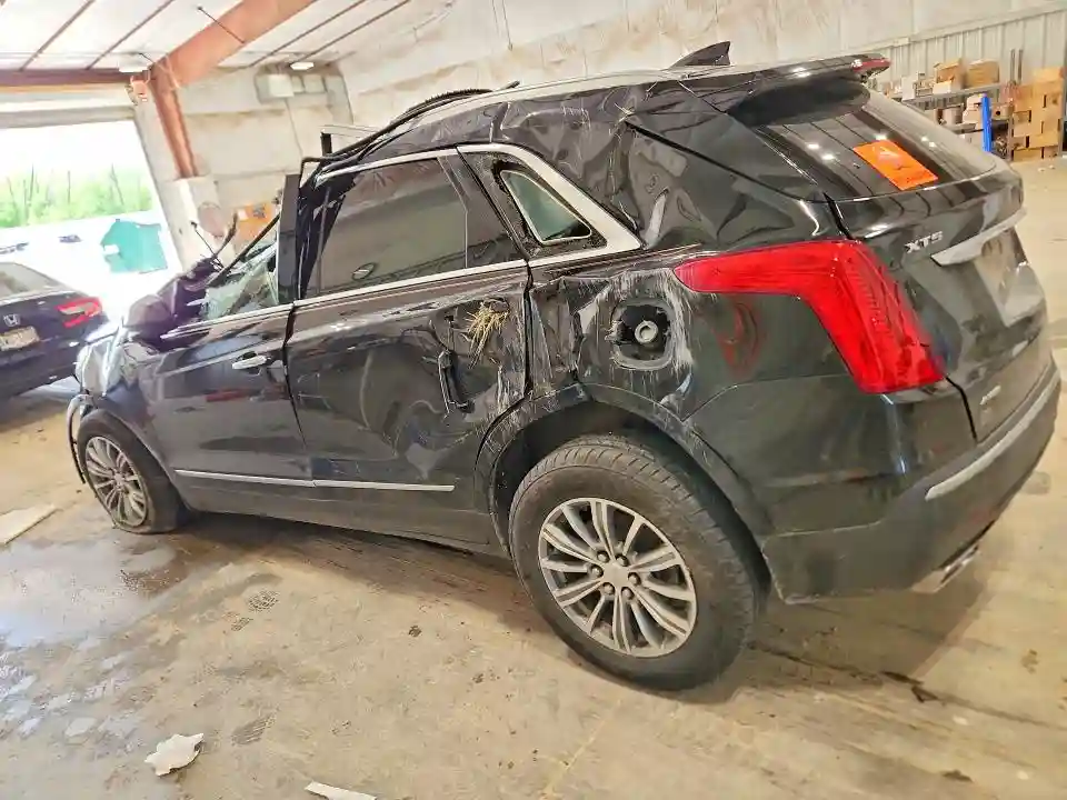 1GYKNDRS7JZ148742 2018 CADILLAC XT5-1