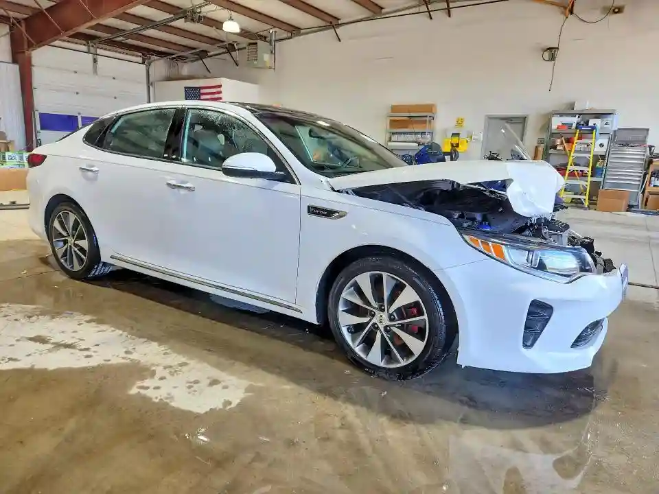 5XXGV4L22GG046538 2016 KIA OPTIMA-3