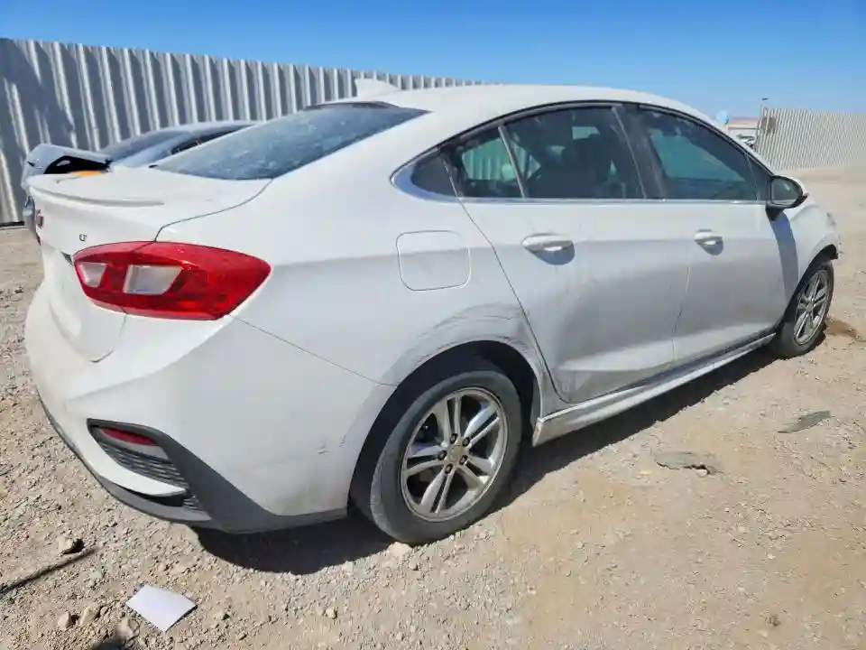 1G1BE5SM5H7267587 2017 CHEVROLET CRUZE-2