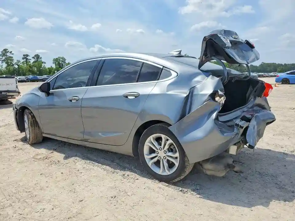 1G1BE5SM0K7100609 2019 CHEVROLET CRUZE-2