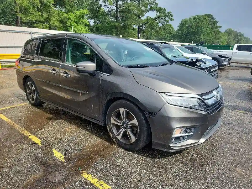 5FNRL6H82JB004114 2018 HONDA ODYSSEY-3