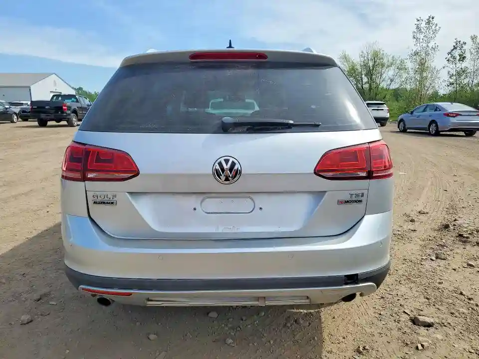 3VWH17AU4HM507001 2017 VOLKSWAGEN GOLF-5