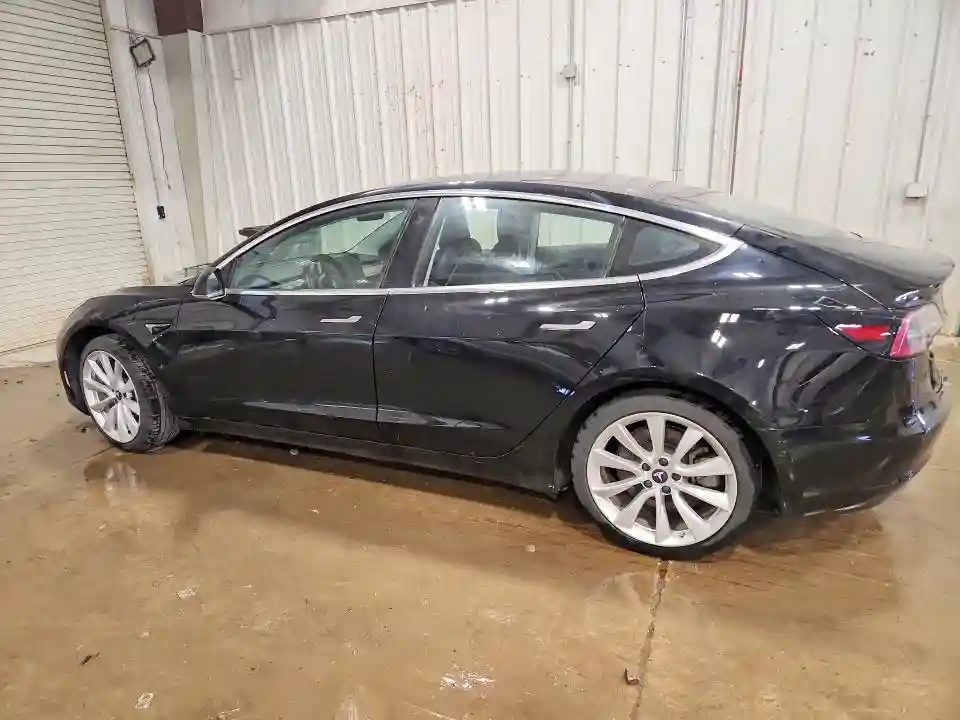 5YJ3E1EA8JF048449 2018 TESLA MODEL 3-1