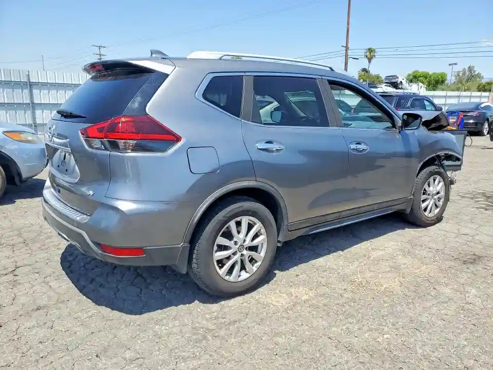 KNMAT2MT2JP607232 2018 NISSAN ROGUE-2