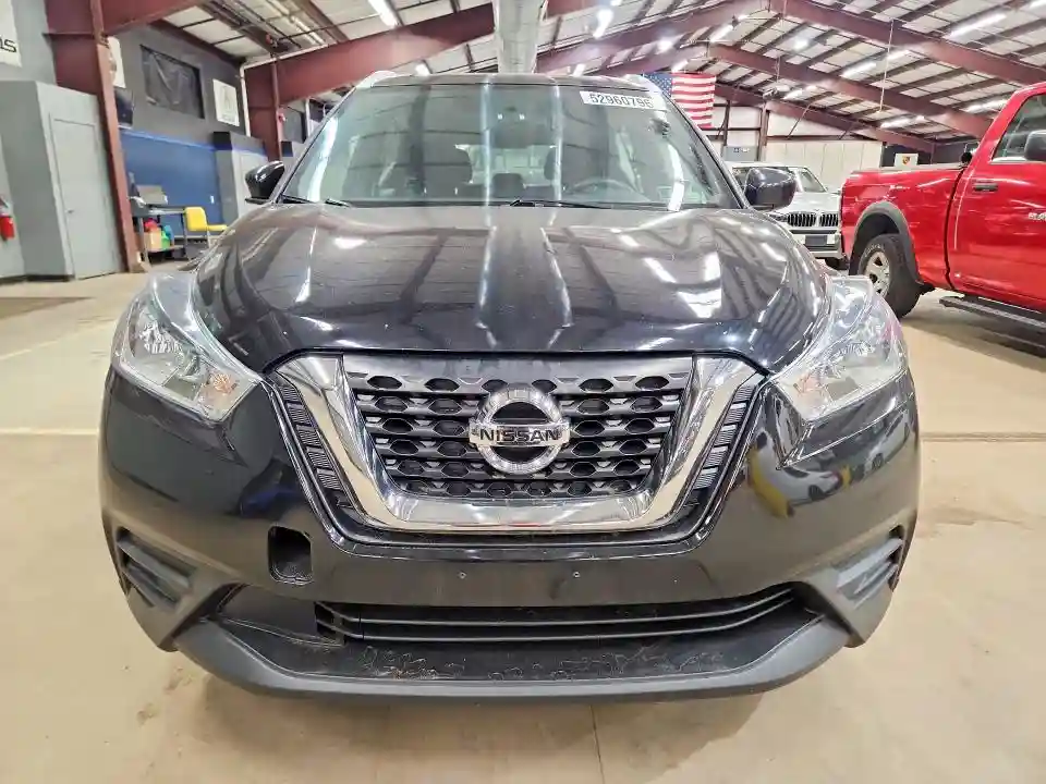 3N1CP5CU9KL532120 2019 NISSAN KICKS-4