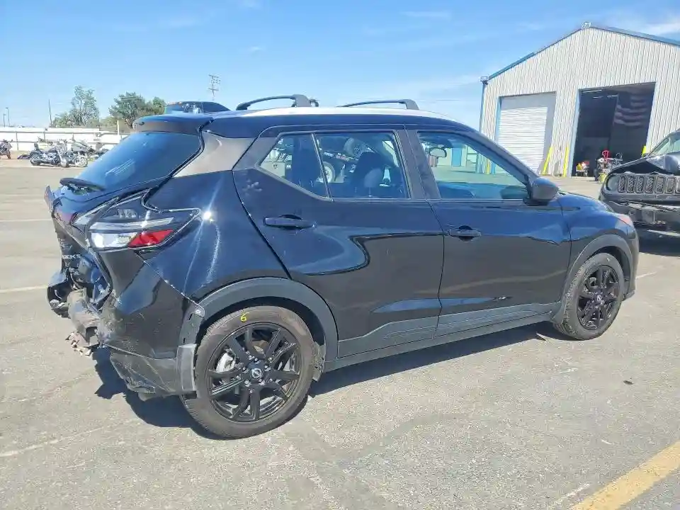 3N1CP5CV6PL538778 2023 NISSAN KICKS-2