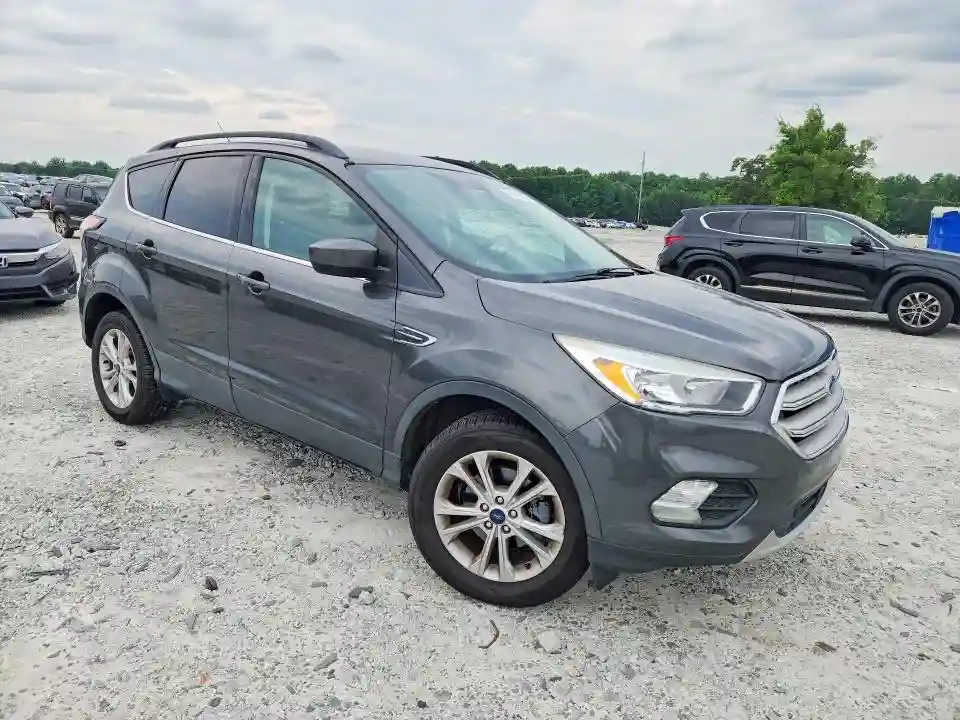 1FMCU0GD4JUC20323 2018 FORD ESCAPE-3