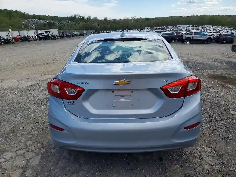 1G1BE5SM5H7141424 2017 CHEVROLET CRUZE-5