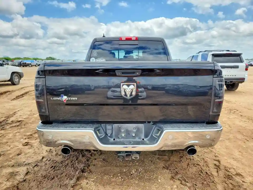 1C6RR6LM5HS741766 2017 RAM 1500-5