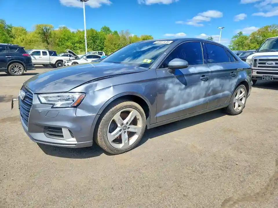 WAUB8GFF2J1044208 2018 AUDI A3-0