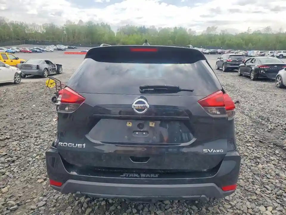5N1AT2MV9HC758082 2017 NISSAN ROGUE-5