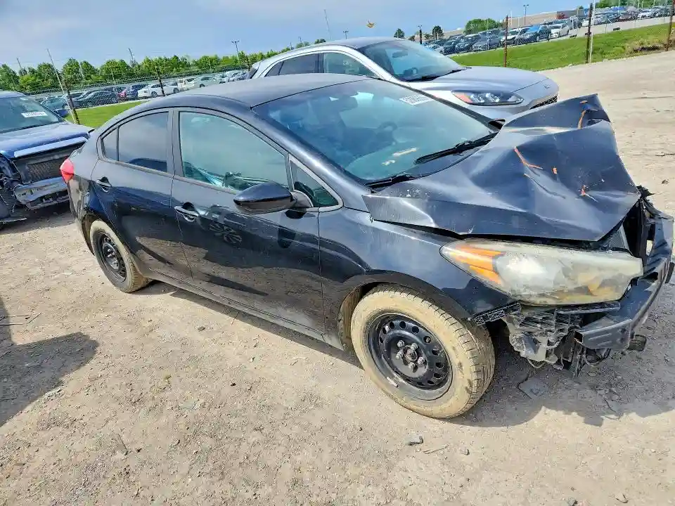 KNAFK4A67G5521810 2016 KIA FORTE-3