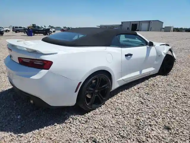 1G1FB3DSXJ0170877 2018 CHEVROLET CAMARO-2