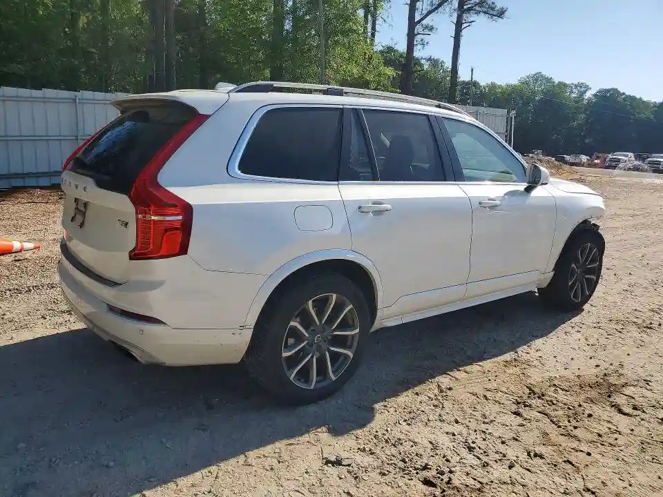 YV4102XK6H1140418 2017 VOLVO XC90-2