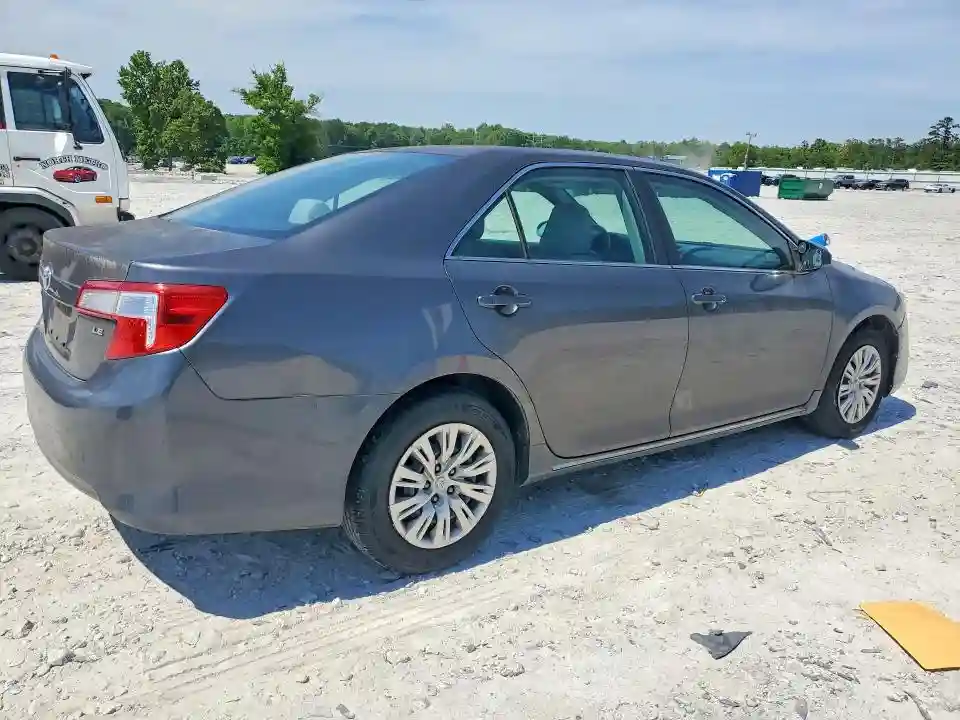 4T1BF1FK7EU756474 2016 TOYOTA CAMRY-2