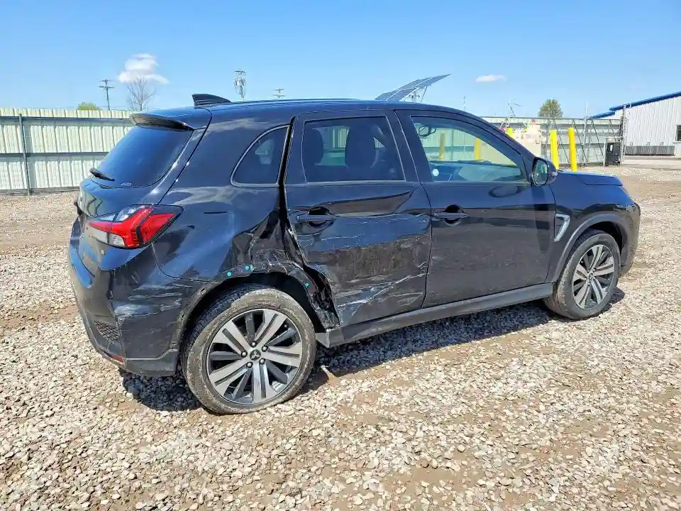 JA4ARUAUXMU025838 2021 MITSUBISHI OUTLANDER-2