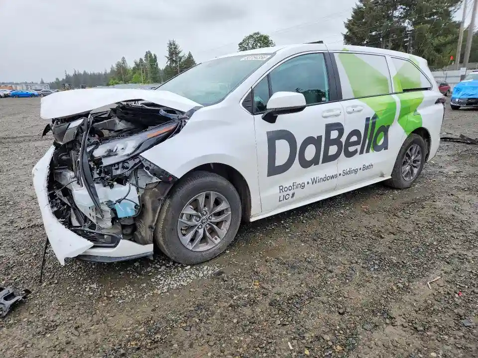 5TDKRKEC6SS240568 2025 TOYOTA SIENNA-0
