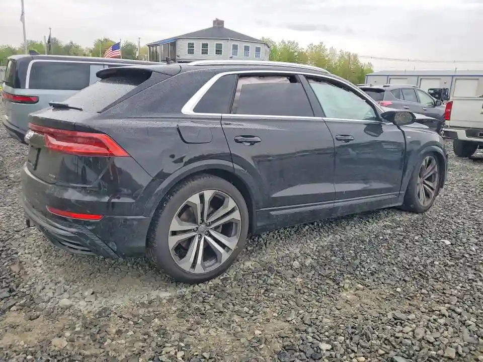 WA1EVAF14LD025620 2020 AUDI Q8-2