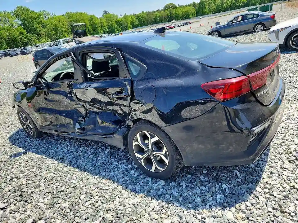 3KPF24AD5KE064414 2019 KIA FORTE LXS-1