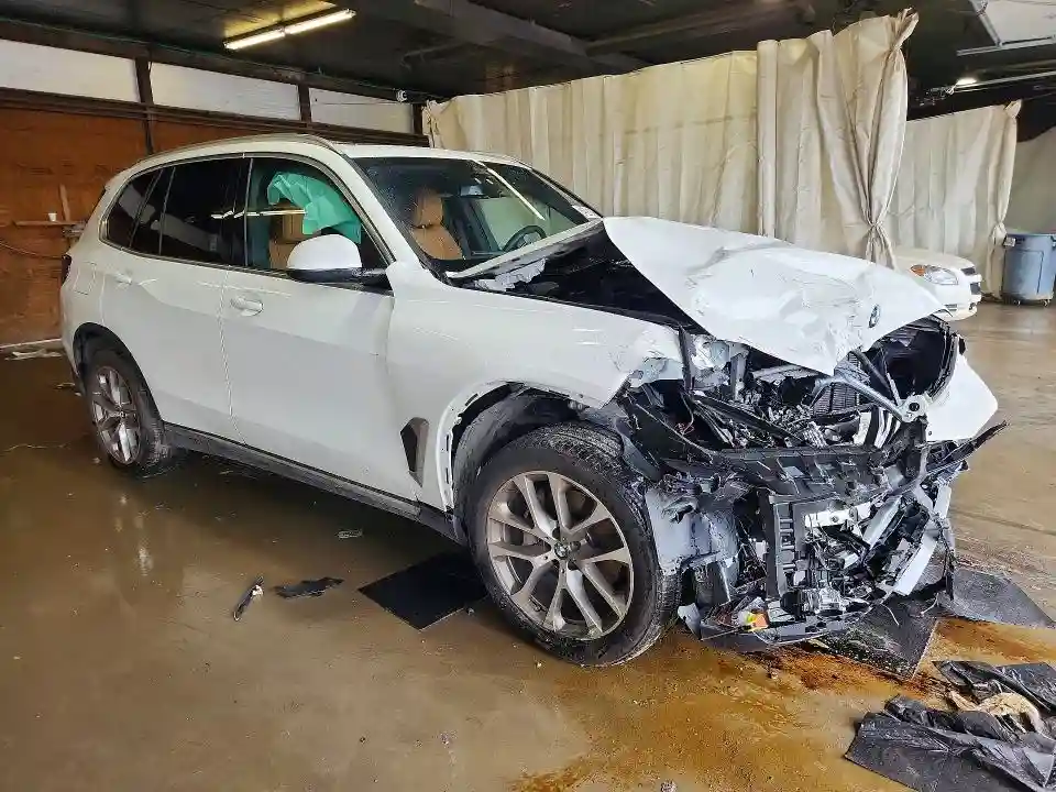 5UX23EU01T9120881 2026 BMW X5-3