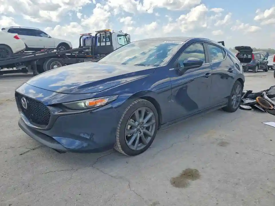 JM1BPAKLXN1510018 2022 MAZDA 3-0