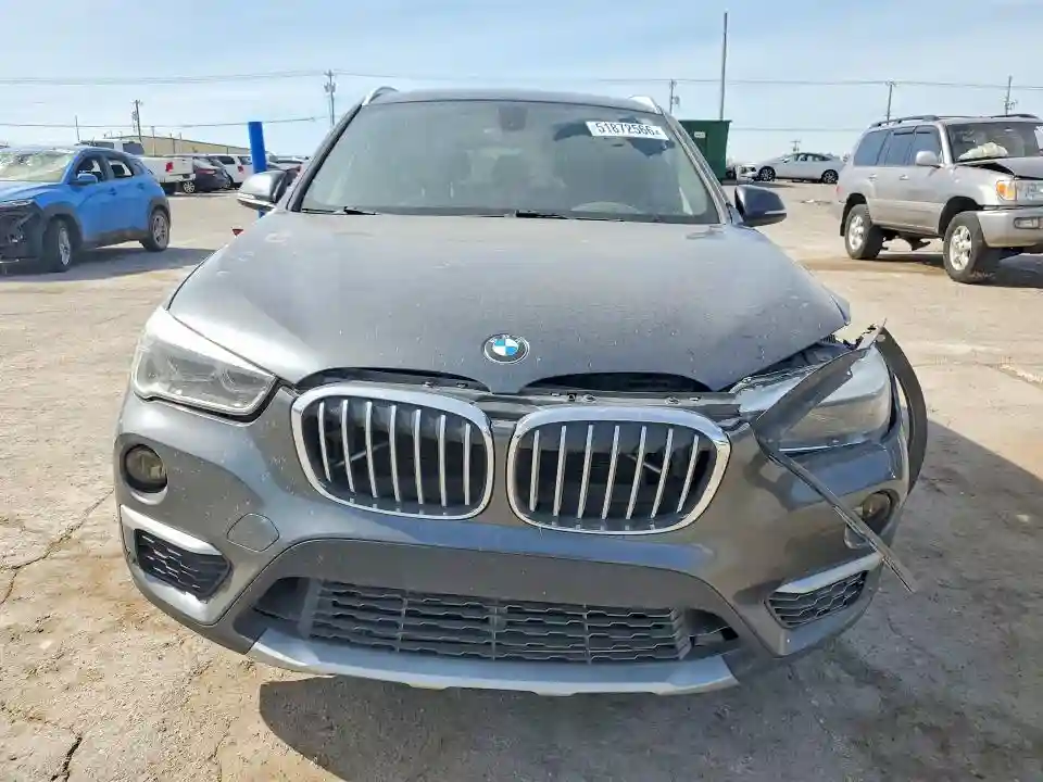 WBXHT3C3XJ5K26023 2018 BMW X1-4