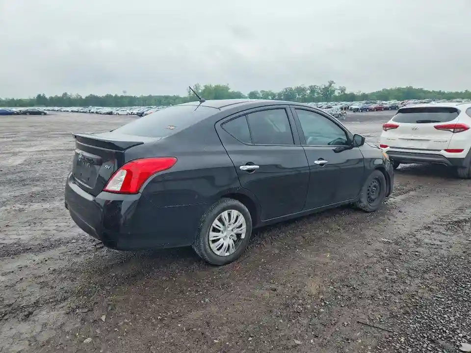 3N1CN7AP6HL895885 2017 NISSAN VERSA-2