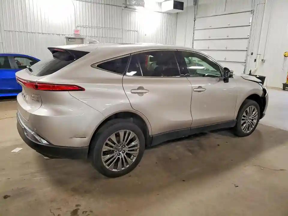 JTEAAAAH6NJ109569 2022 TOYOTA VENZA-2