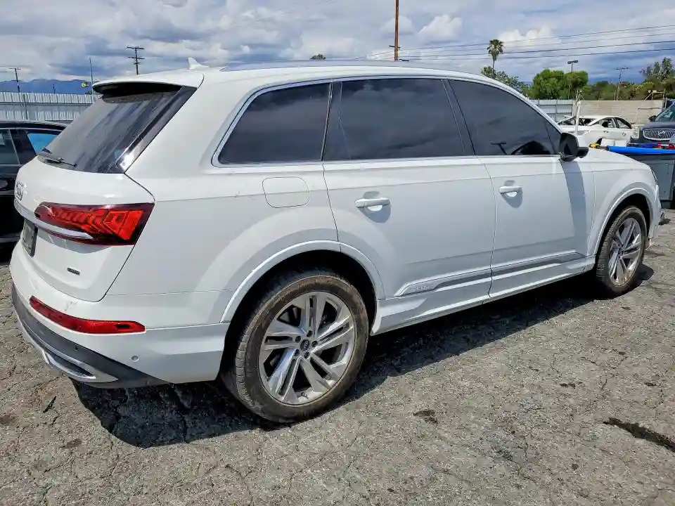 WA1LXAF7XMD013981 2021 AUDI Q7-2