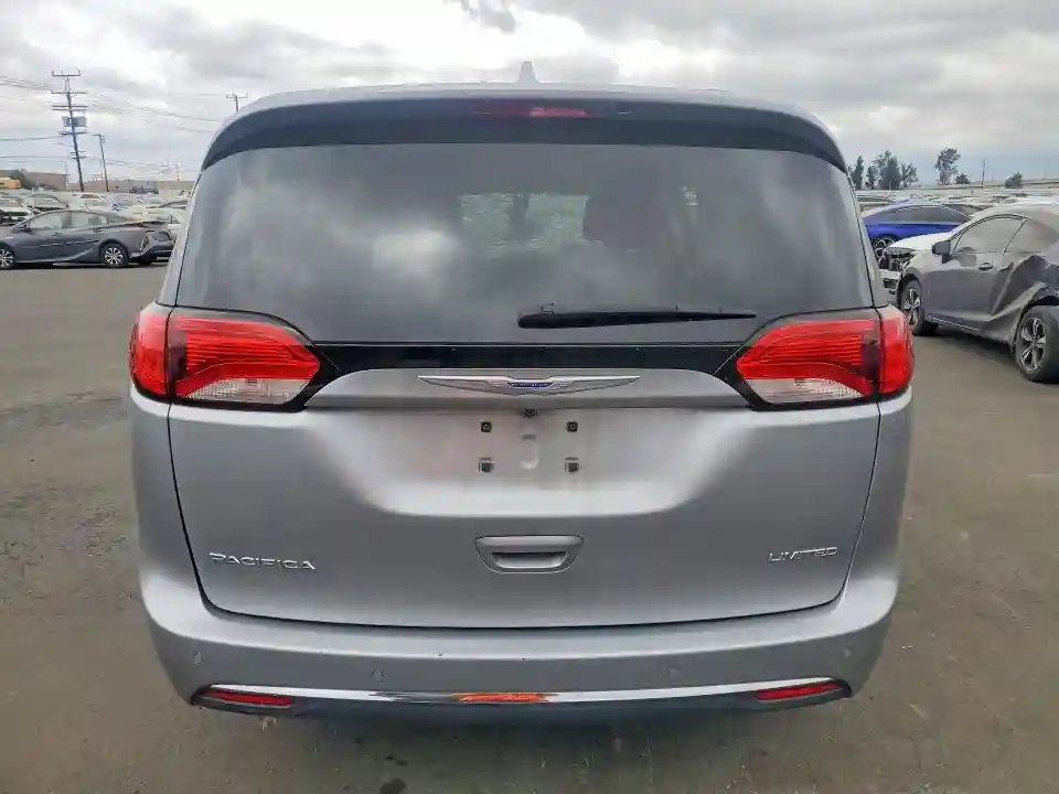2C4RC1GG2JR273794 2018 CHRYSLER PACIFICA-5