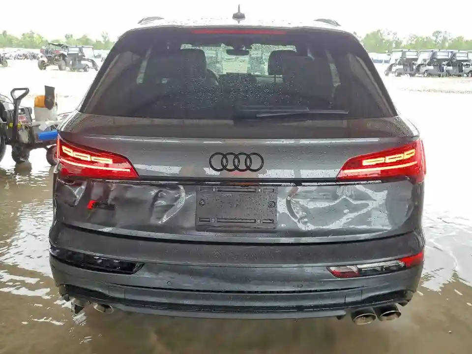 WA1C4AFY6R2030118 2024 AUDI SQ5-5
