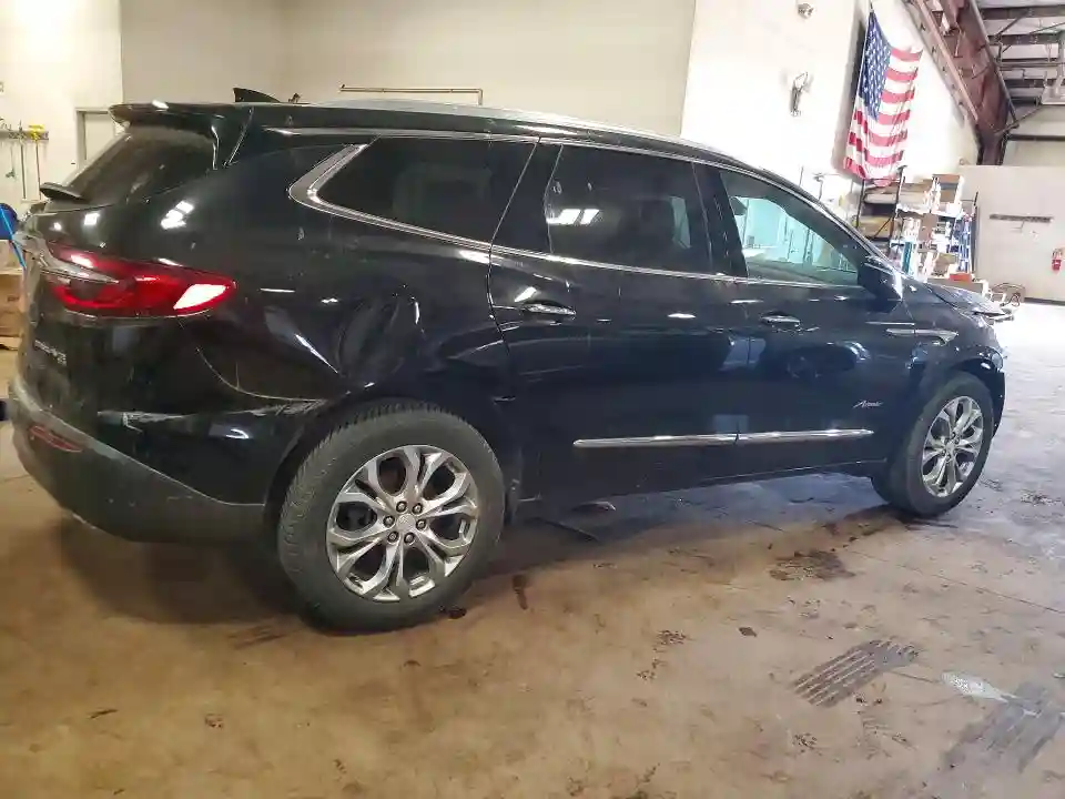 5GAEVCKWXJJ127961 2018 BUICK ENCLAVE-2