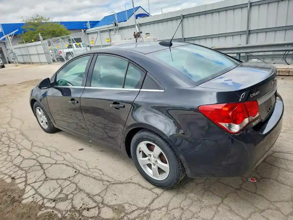 1G1PE5SB8G7155773 2016 CHEVROLET CRUZE-1