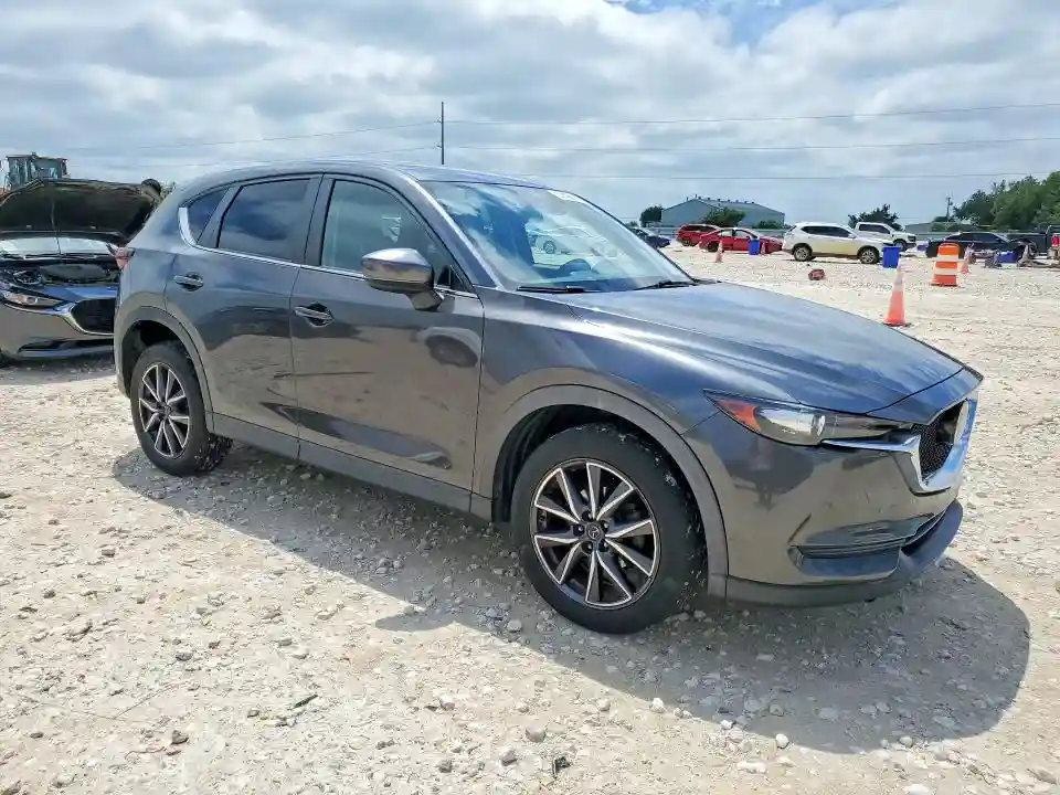 JM3KFBCM7J0471816 2018 MAZDA CX-5-3