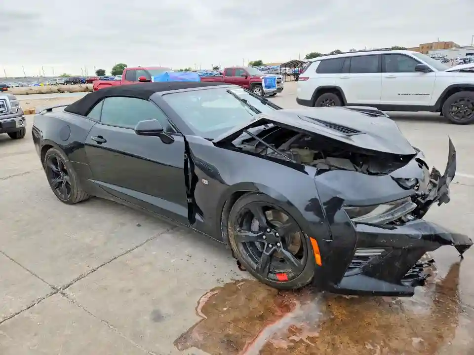 1G1FF3D73J0102565 2018 CHEVROLET CAMARO-3