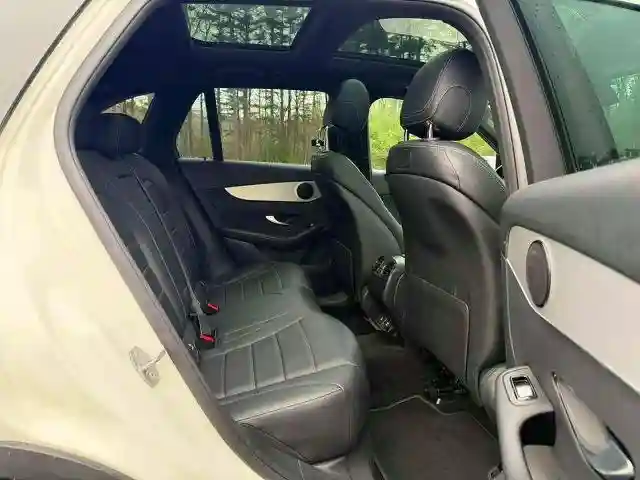 WDC0G4KB4KV136679 2019 MERCEDES-BENZ GLC-CLASS-5