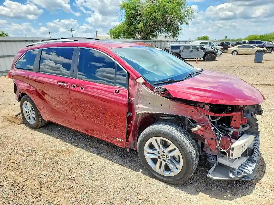 5TDZRKEC9MS064245 2021 TOYOTA SIENNA-3