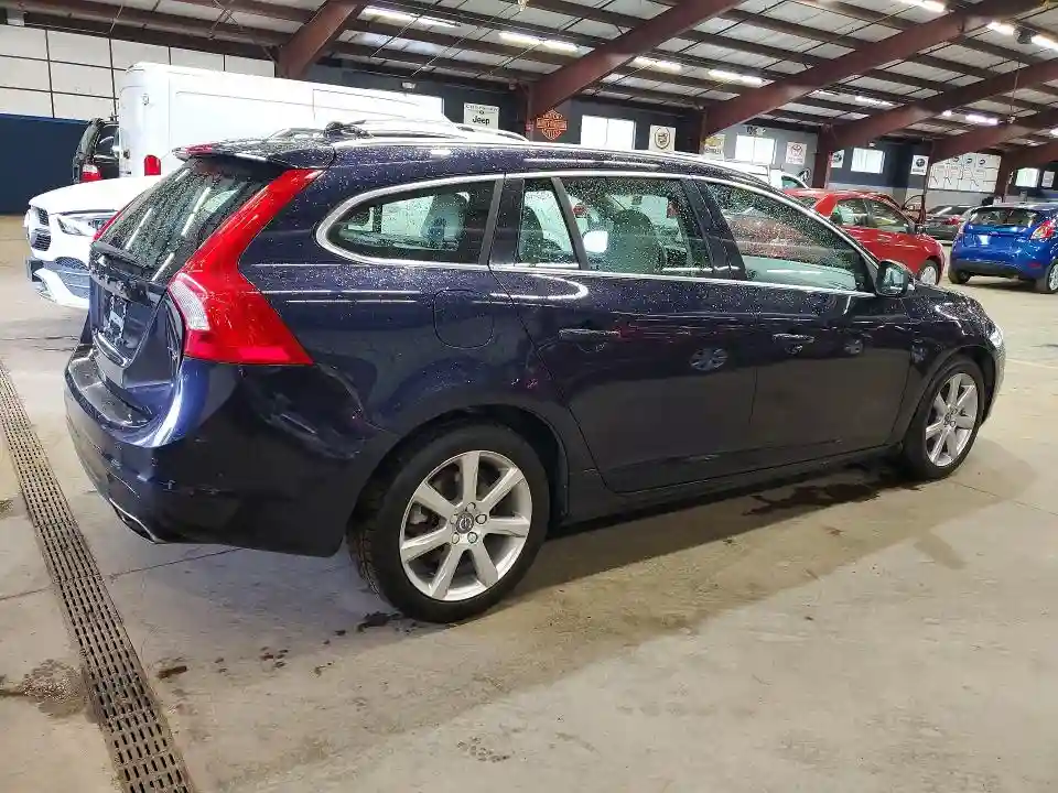 YV140MEK7G1314343 2016 VOLVO V60-2