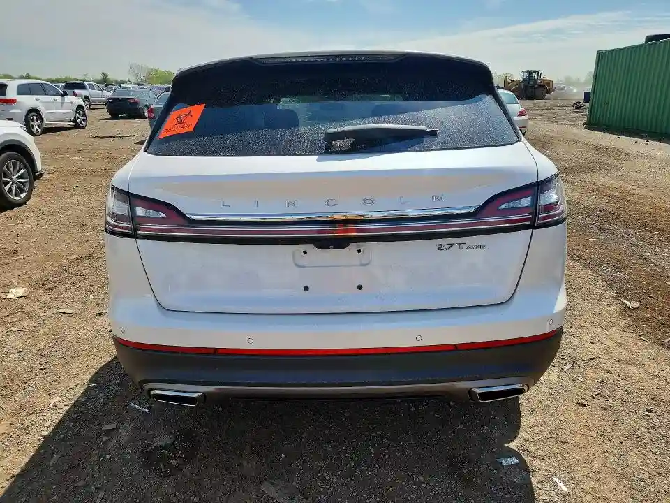 2LMPJ8LP0KBL16065 2019 LINCOLN NAUTILUS-5
